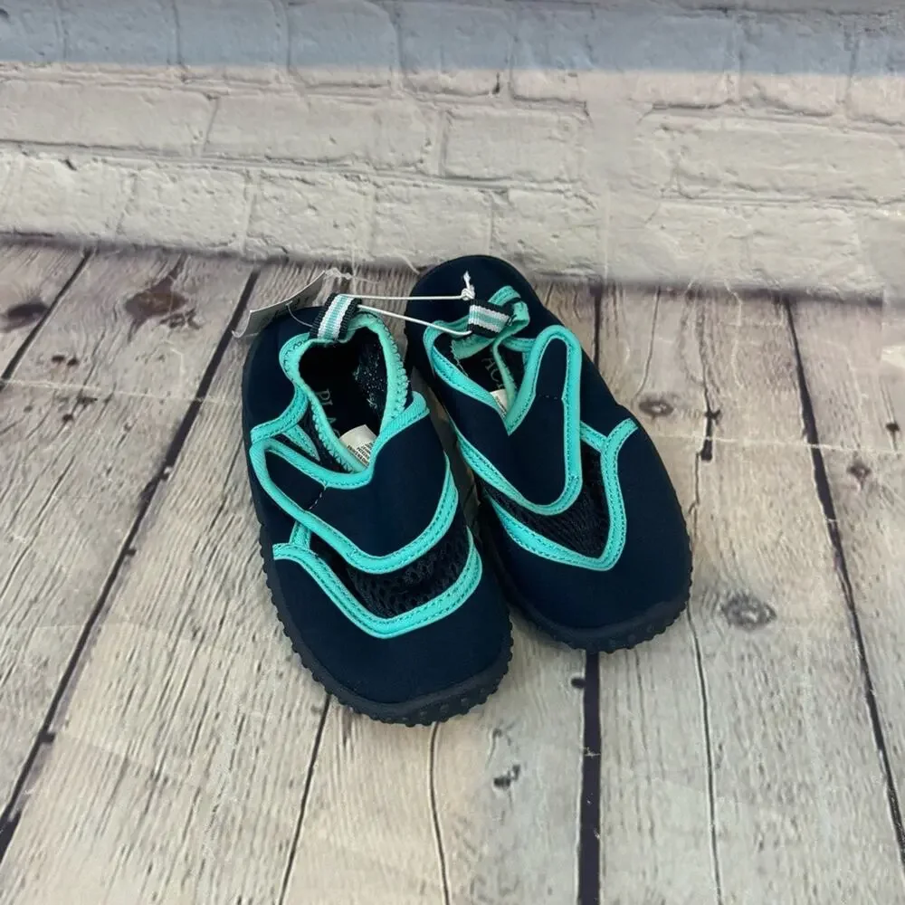 The Children’s Place Kids Water Shoes